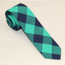 Load image into Gallery viewer, Green Buffalo Tie